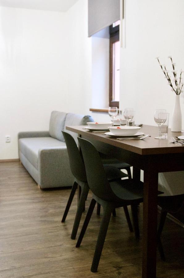 Apartmany Za Divadlem 브로우모프 외부 사진